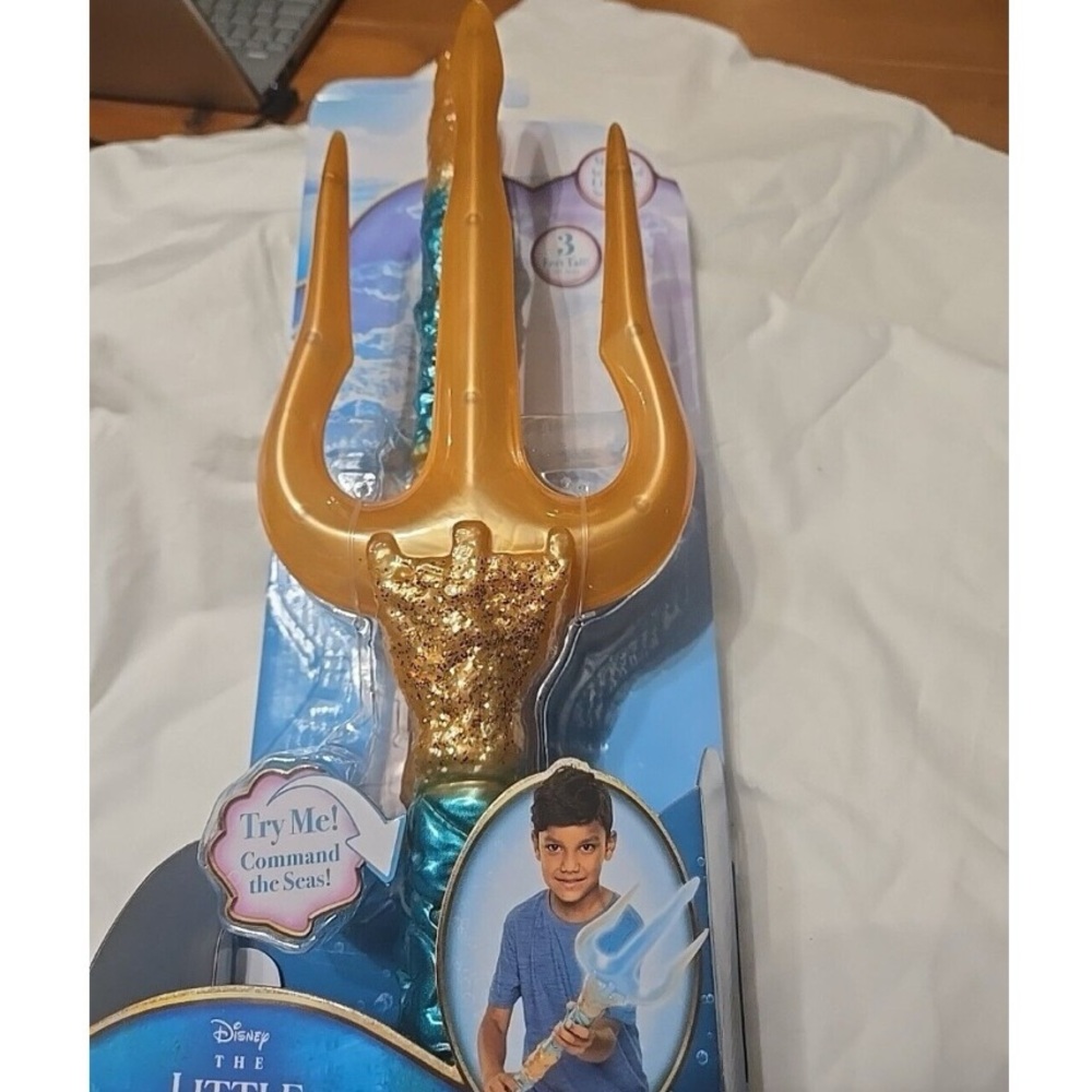 Disney King Triton’s All-Powerful Trident - Picture 4 of 4